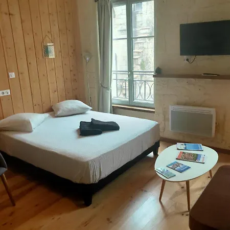 De La Victoire, Centre-ville, Possibilité Parking Gratuit Appartement *