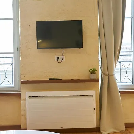 Appartement De La Victoire, Centre-ville, Possibilité Parking Gratuit *