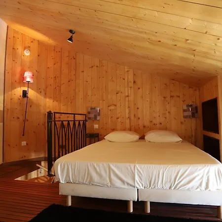 De La Victoire, Centre-ville, Possibilité Parking Gratuit Appartement *