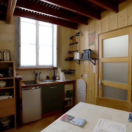 De La Victoire, Centre-ville, Possibilité Parking Gratuit Appartement *