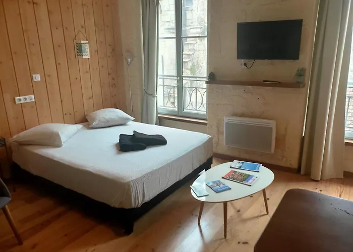 Apartment De La Victoire, Centre-ville, Parking Gratuit *