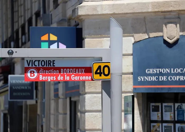 Apartment De La Victoire, Centre-ville, Parking Gratuit *